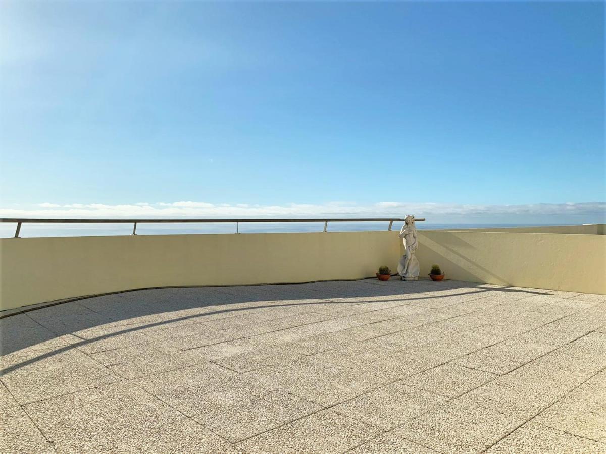 Appartamento Charming Calheta Plaza Penthouse Esterno foto