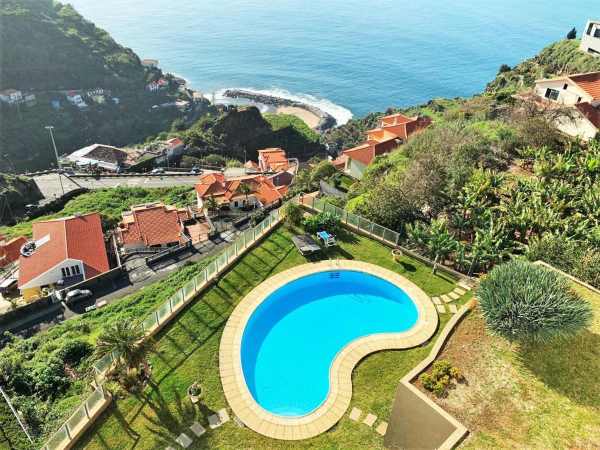 Appartamento Charming Calheta Plaza Penthouse Esterno foto
