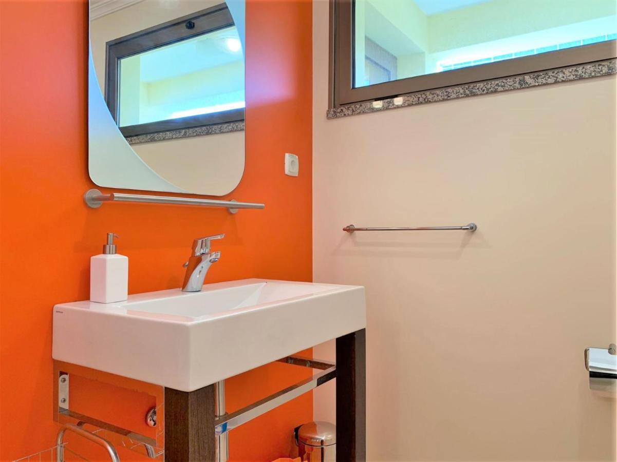 Appartamento Charming Calheta Plaza Penthouse Esterno foto
